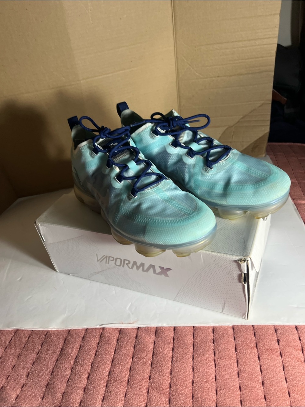 Nike Kids Aqua and Navy Vapormax Sneakers